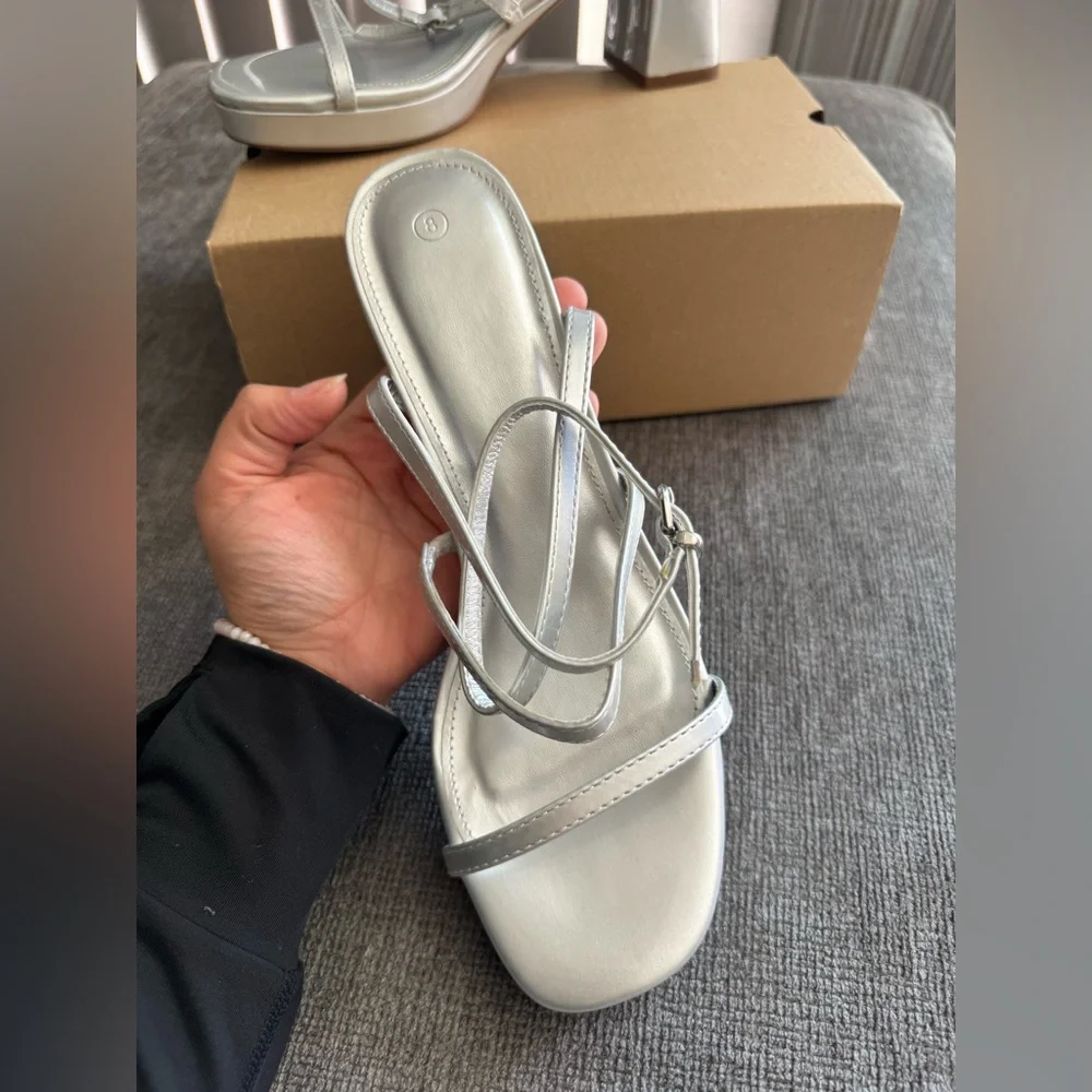 FINAL SALE✨ AMAZON Elegant Silver Women's Sandals